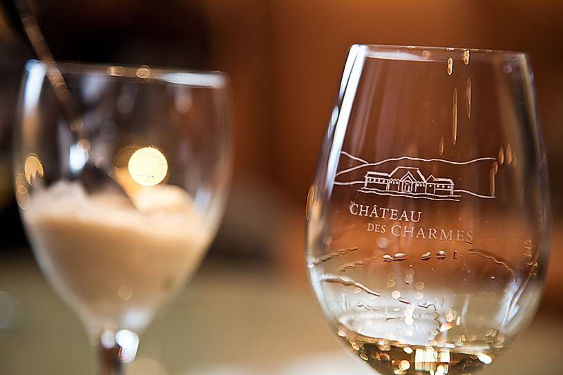 Chateau Glass [EOS 5DMK2 | EF24-105@105mm | 1/30 s |f/4 | ISO800]