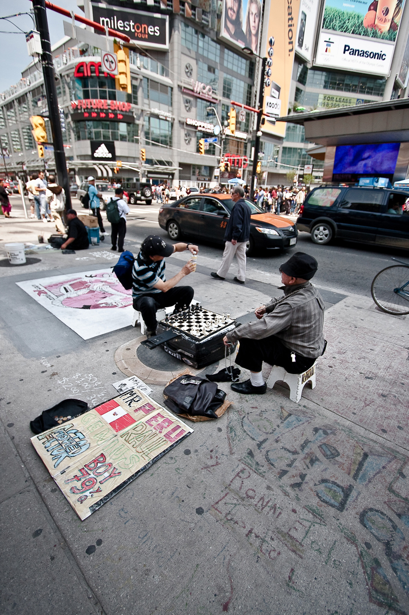 Chess Master [EOS40D | EF-S 10-22@10mm | 1/320s | f/3.5 | ISO200]